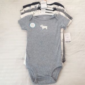 NWT Carter’s bodysuit set